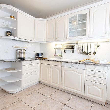 Gozzi Apartment Аячо Екстериор снимка
